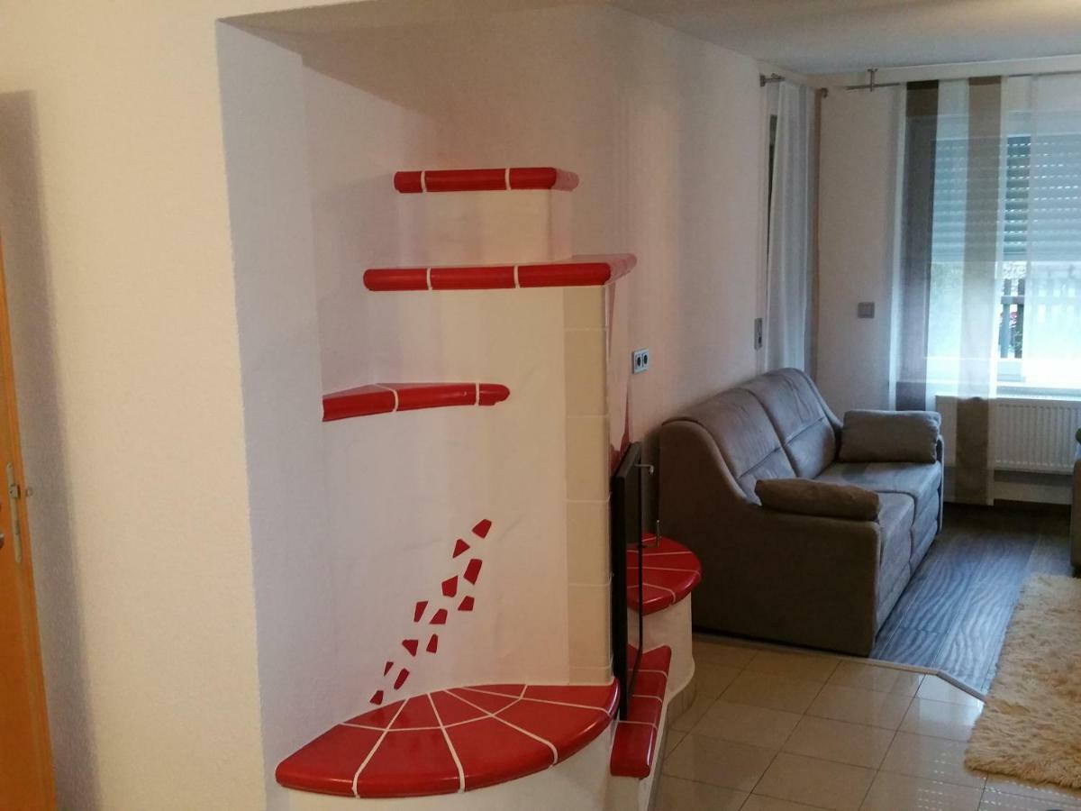 Ferienhaus Giulia In Guenzburg Ideal Fuer 2 Familien Екстер'єр фото